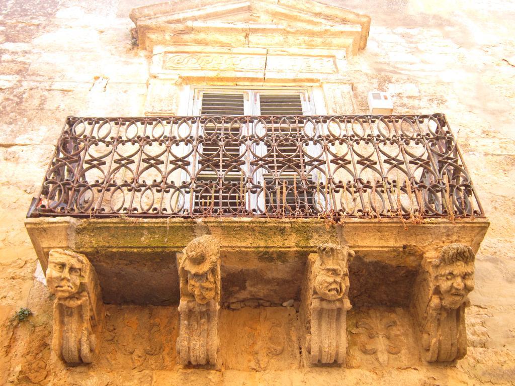 Ferienwohnung Casa Nel Barocco Naro Exterior foto